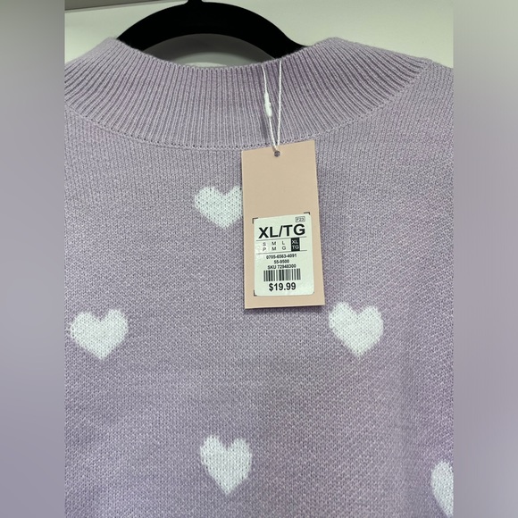 Purple heart sweater - Picture 2 of 6